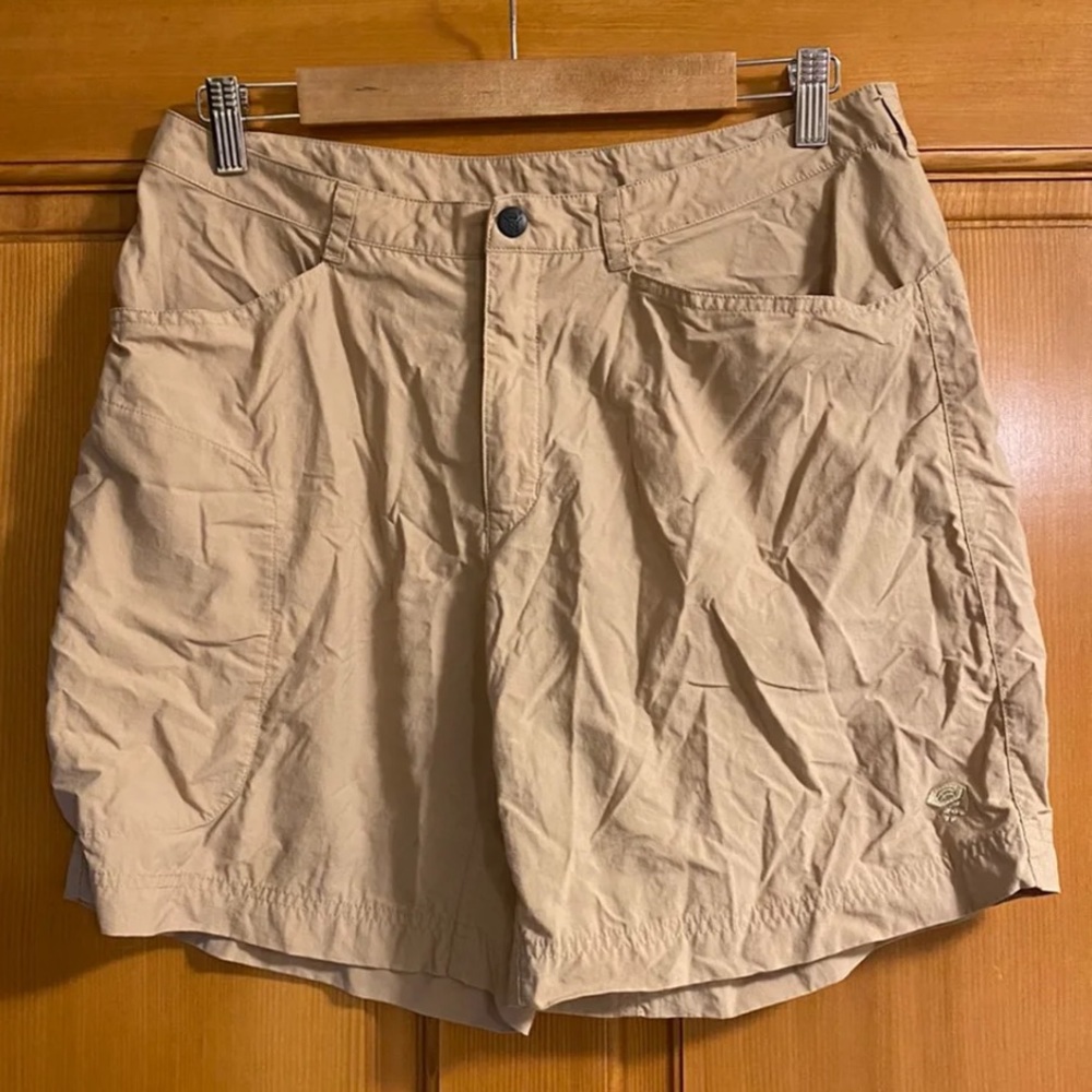 Nwot New Mountain Hardwear womens shorts size 10